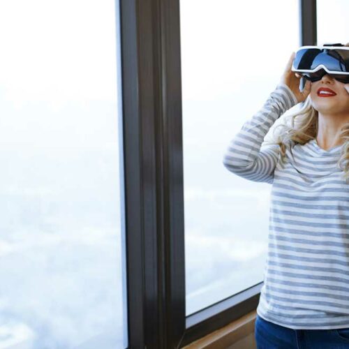 Apple Vision Pro Headset – Key Features and Availability