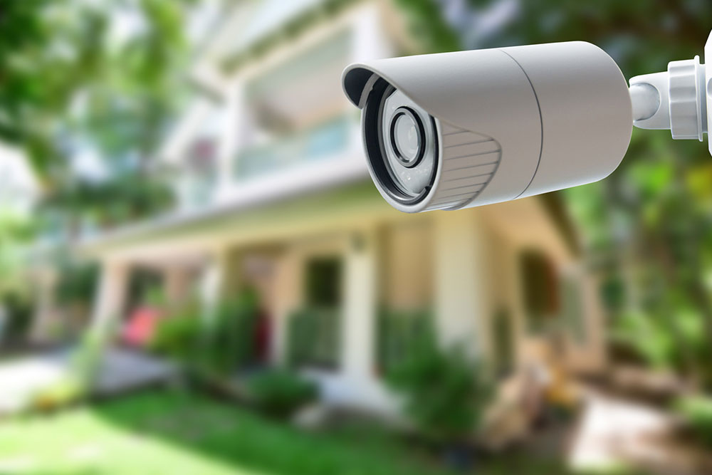 4 inexpensive security cameras for one’s home
